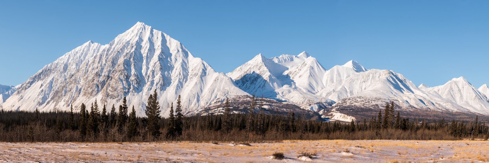 The stunning mountains of Kluane National Park outside of Haines Junction, Yukon Territory. Winter in Yukon.