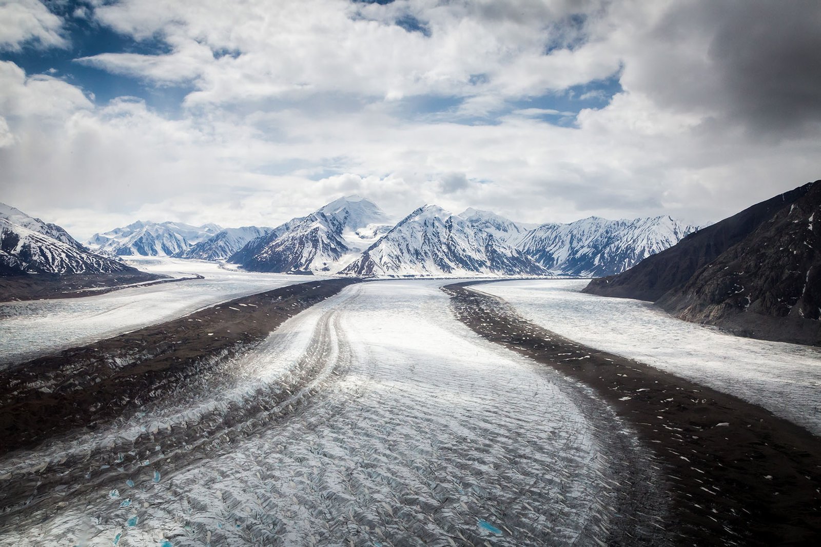 yukon-territory-snow-roads